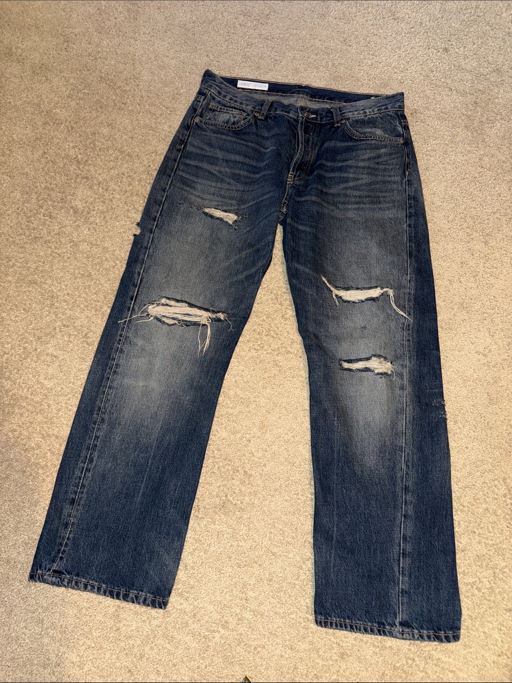 Zara Women Distressed Dark Blue Jeans - Classic Straight Fit